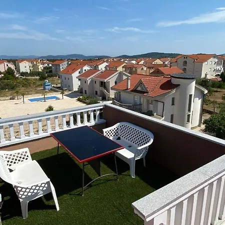 Zeljak * Vodice