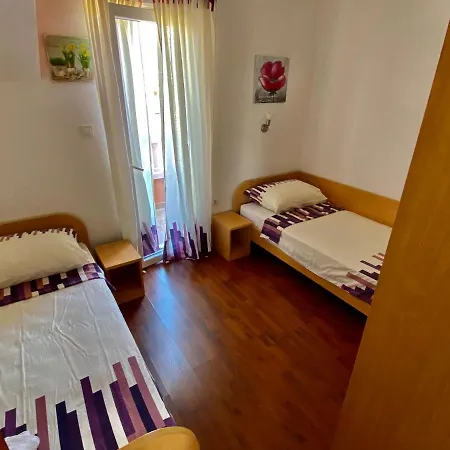 Zeljak Апартаменты Водице