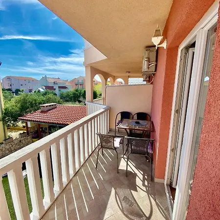 Zeljak Апартаменты