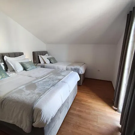 Zeljak Apartament Vodice