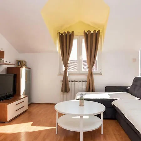 Zeljak * Водице