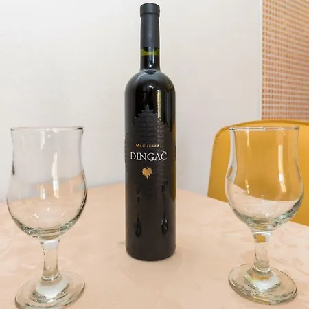 Zeljak Апартаменты Водице