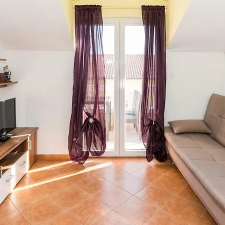 Apartment Zeljak *