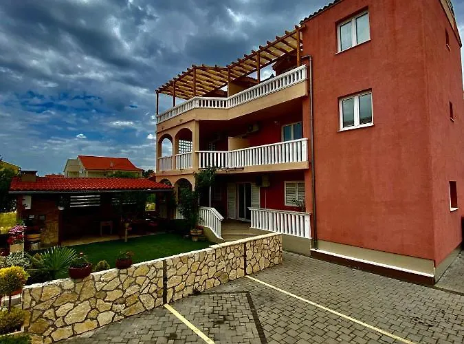 Zeljak Apartman Vodice