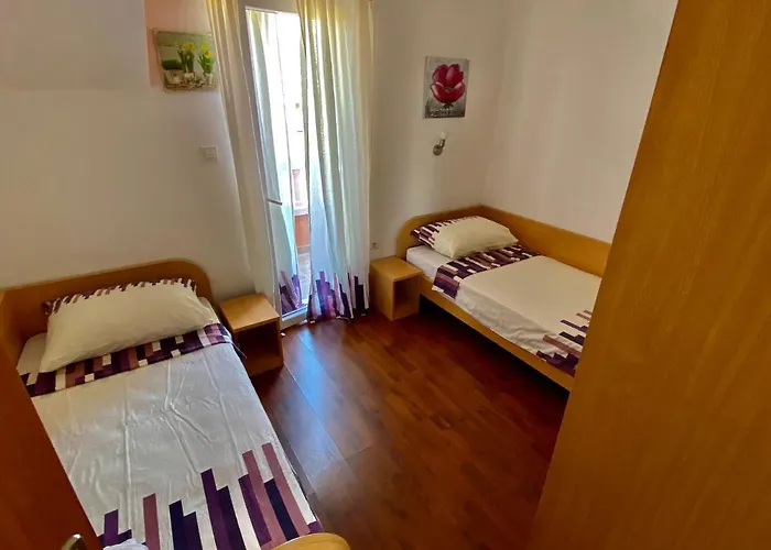 Zeljak Apartamento Vodice