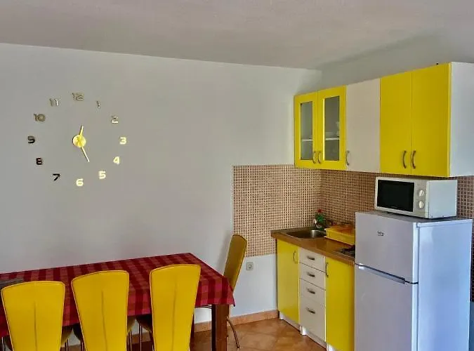 Zeljak Apartamento Vodice