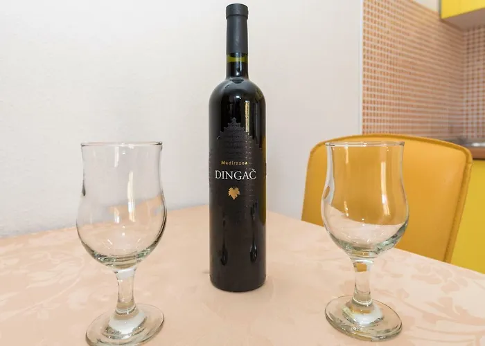 Zeljak Apartamento Vodice